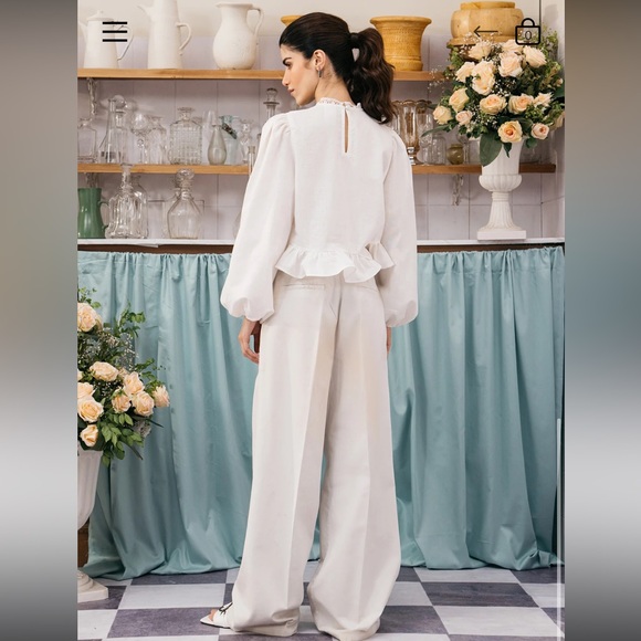 Cotton linen embroidered top NWT L - Picture 3 of 5